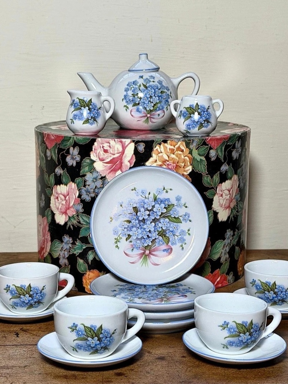 Vintage Reutter Porzellan Child Tea Set Forget-Me-Nots W. Germany 15-Pc Deluxe